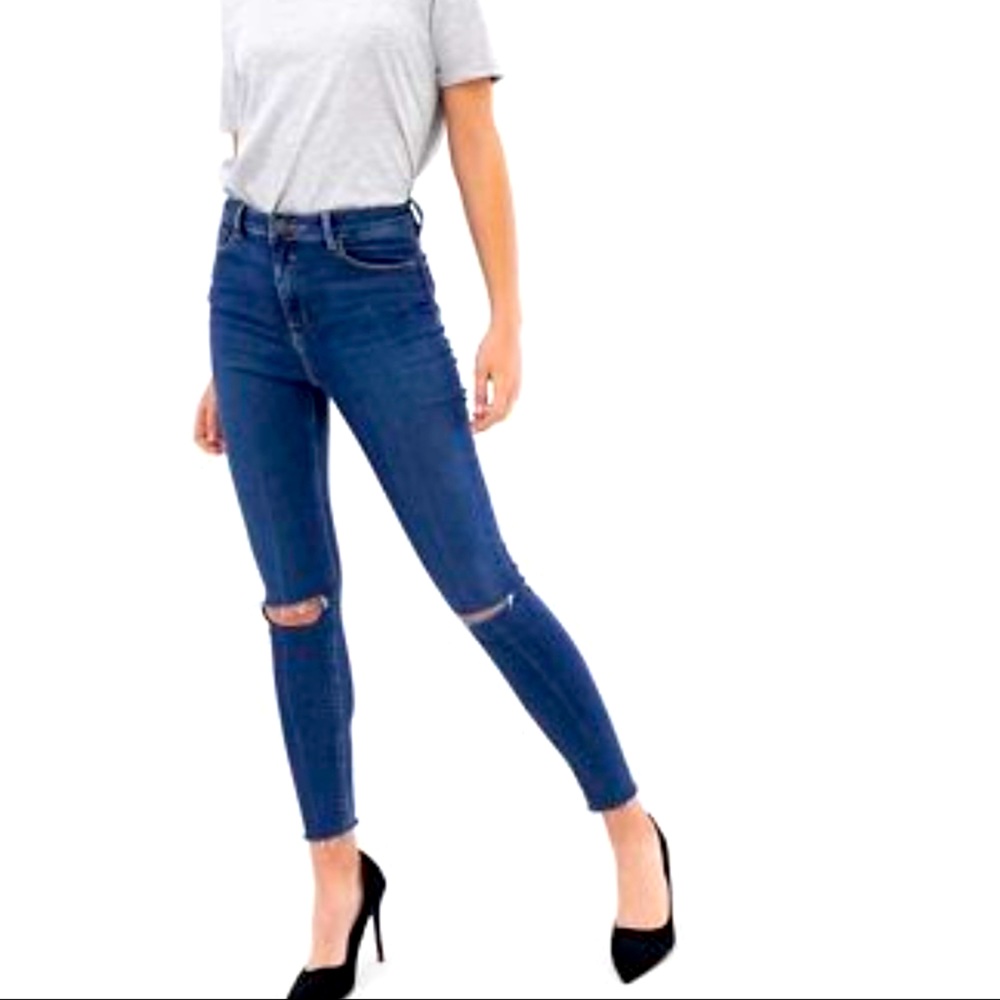 ASOS DESIGN HIGH WAISTED JEANS